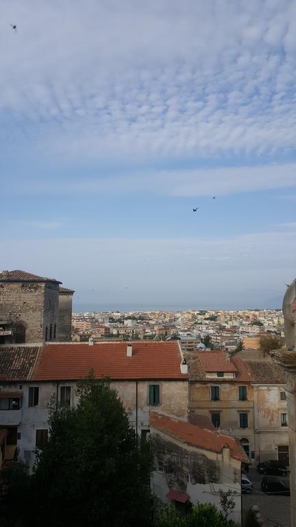 Torrione San Giovanni II Terracina Exterior foto